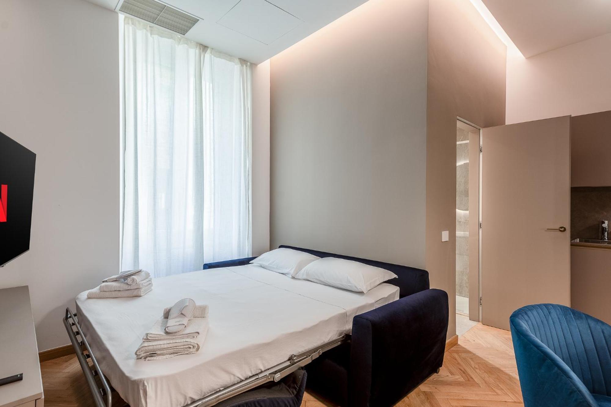 Luxury Apartment - Near Stazione Centrale Милано Екстериор снимка
