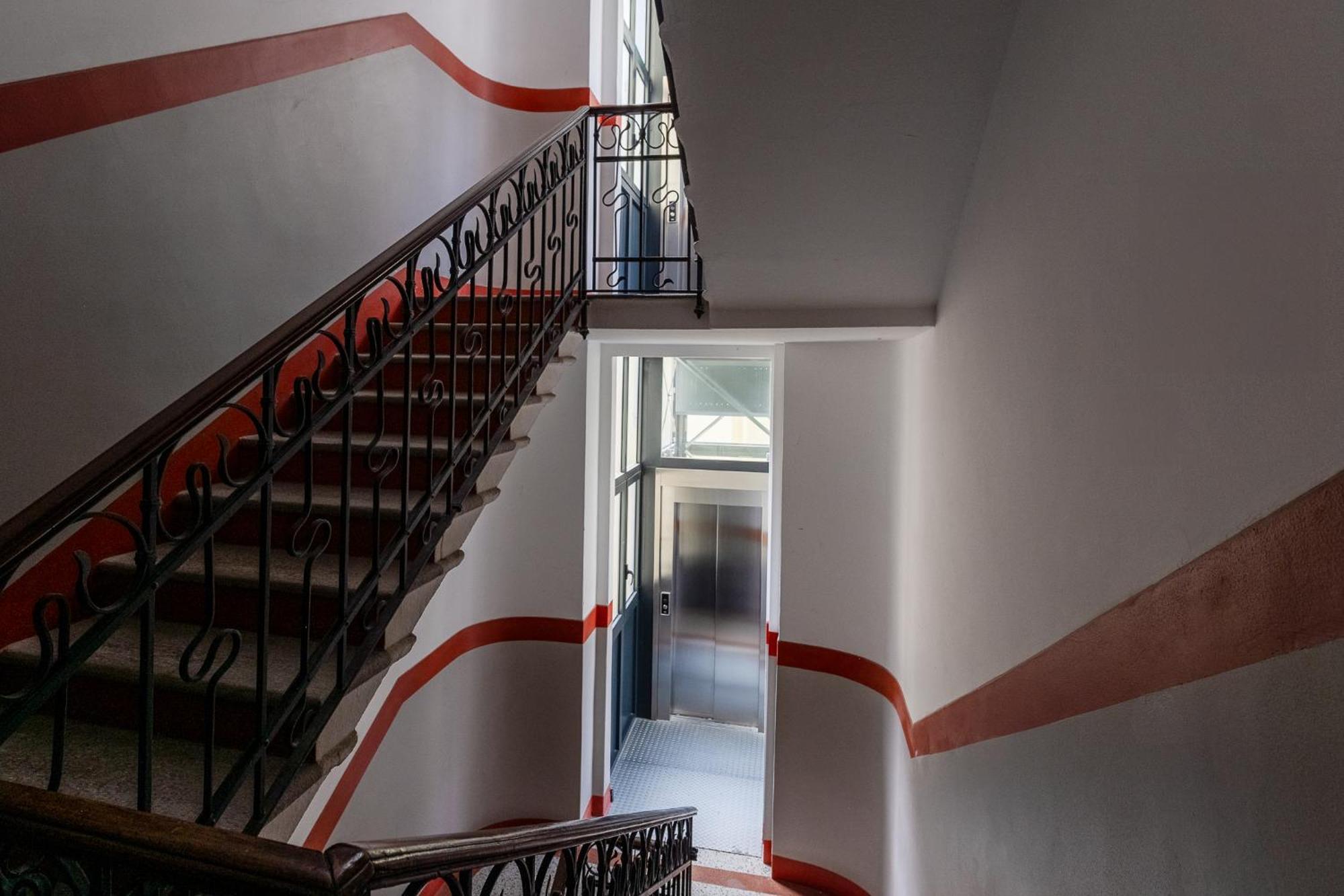Luxury Apartment - Near Stazione Centrale Милано Екстериор снимка